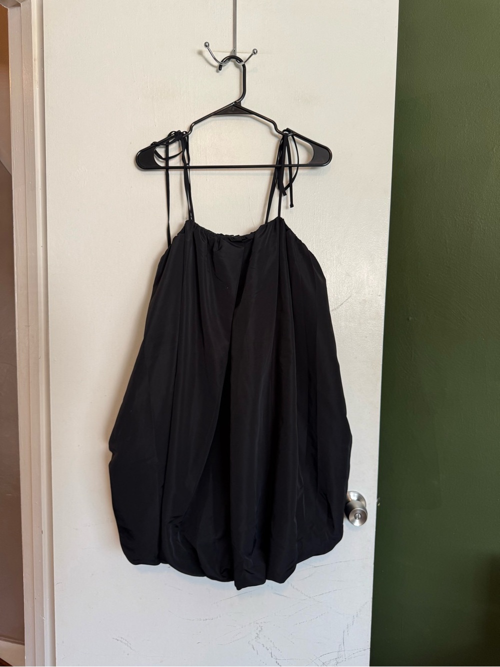 Old navy black taffeta bubble mini dress size large tall